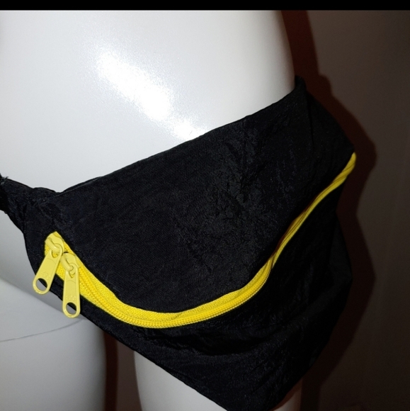 VINTAGE 80s fannypack - Picture 5 of 5
